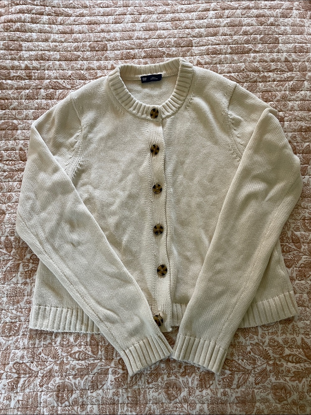 Gap Cream Button-Front Women's Cardigan Sweater
